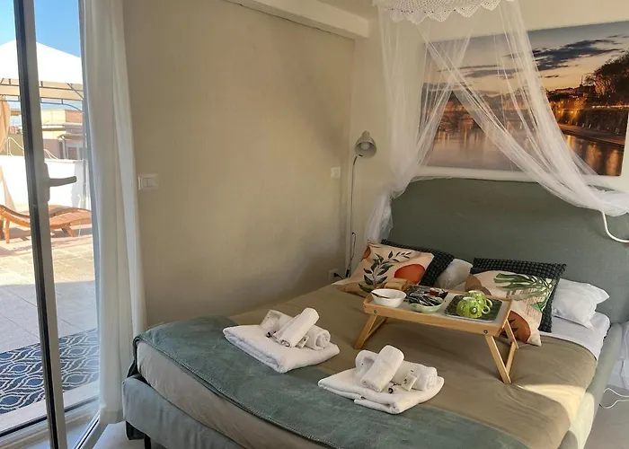 Monteverde Double Terrace Penthouse Рим